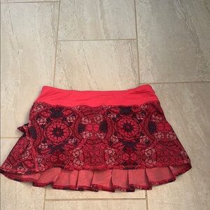Lululemon Size 8 Run Skirt